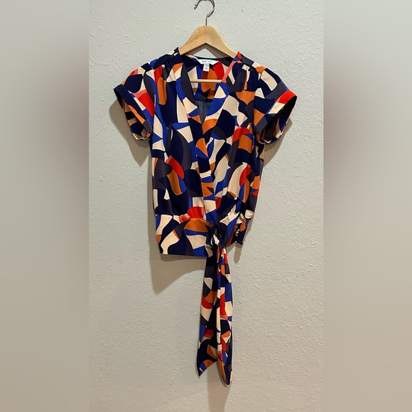 Nine West Tops - Nine West women’s blue & orange geometric print wrap shirt size XS